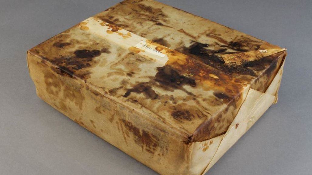 العثور على فطيرة عمرها 100 سنة وصالحة للأكل!