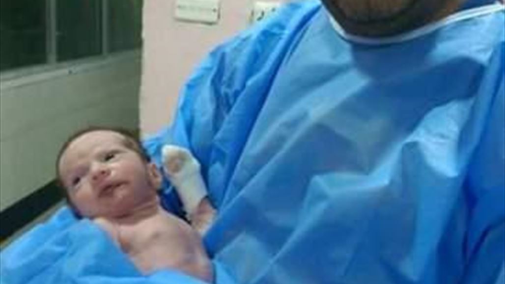 عراقي مقيم بالامارات يتبرع براتب للطفلة المعجزة وارتفاع طلبات تبنيها