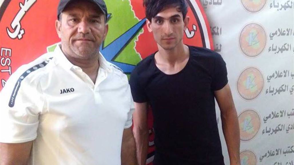 الكهرباء يجدد عقد محترفه الغاني أمنساه ويستقطب سيف حاتم