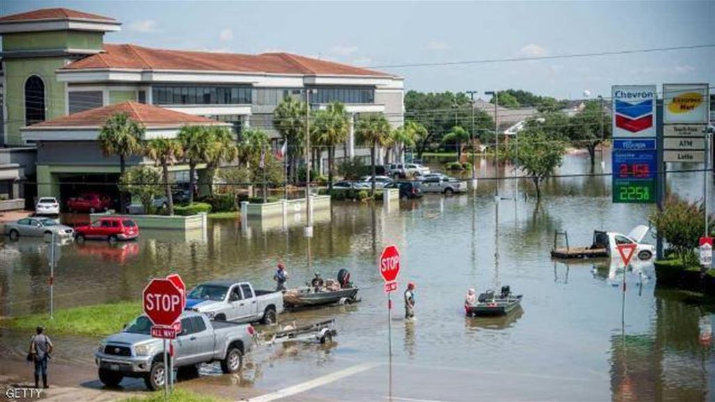 ترامب يطلب نحو ثمانية مليارات دولار لمواجهة "هارفي"