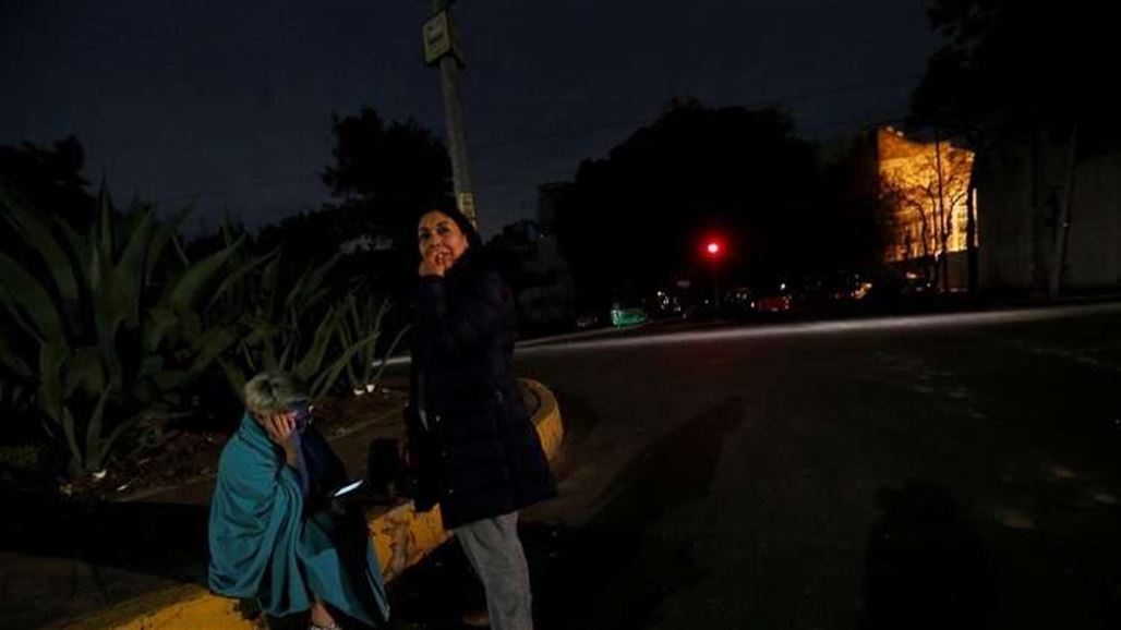 زلزال عنيف يهز جنوب المكسيك وتحذير من موجات مد بحري "عاتية"