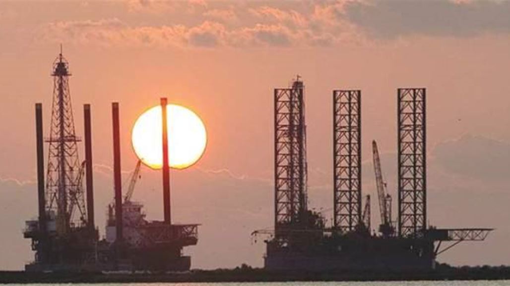 صحيفة كويتية تصف إعادة تسعير النفط العراقي بـ"الخطوة المتهورة" وتتوقع حدوث "أزمة"