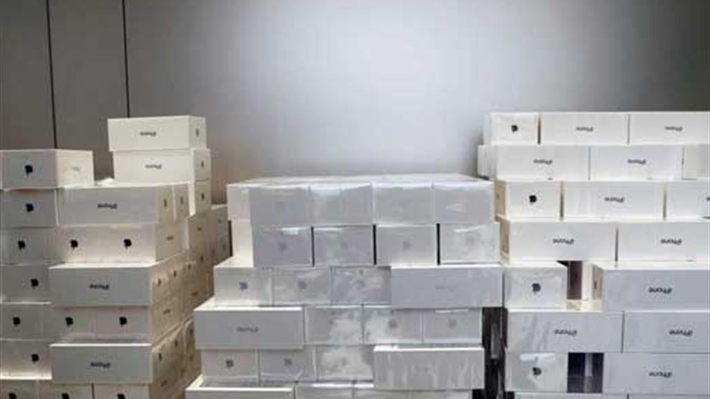 في يوم إطلاقه... سرقة المئات من هواتف آيفون X