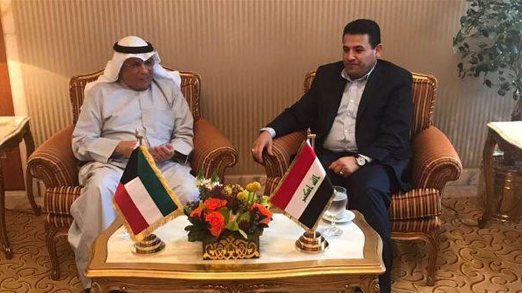 وزير الداخلية ونظيره الكويتي يناقشان  منح سمات الدخول والمنافذ المشتركة
