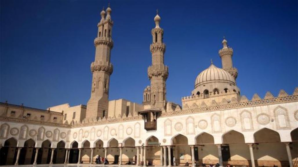 الأزهر يحتفي بميلاد السيد المسيح رداً على دعوات تحريم معايدة غير المسلمين