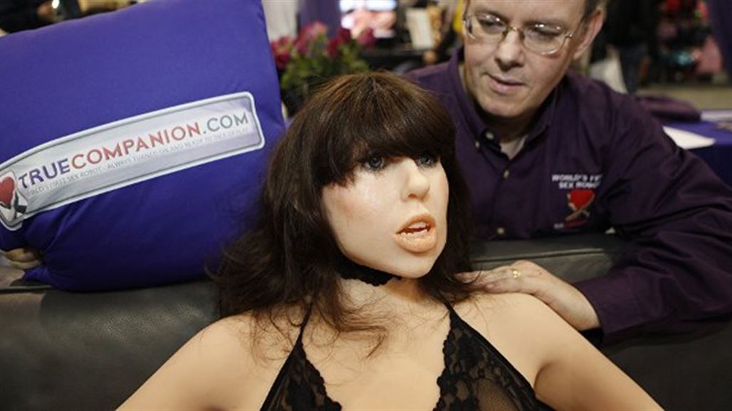 صدمة.. الروبوتات الجنسية تحل محل الرجال