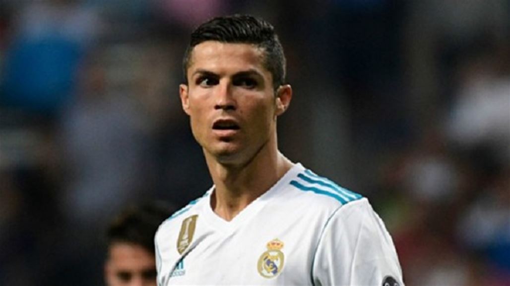 كرستيانو يبلغ زملائه برغبته في الرحيل عن ريال مدريد
