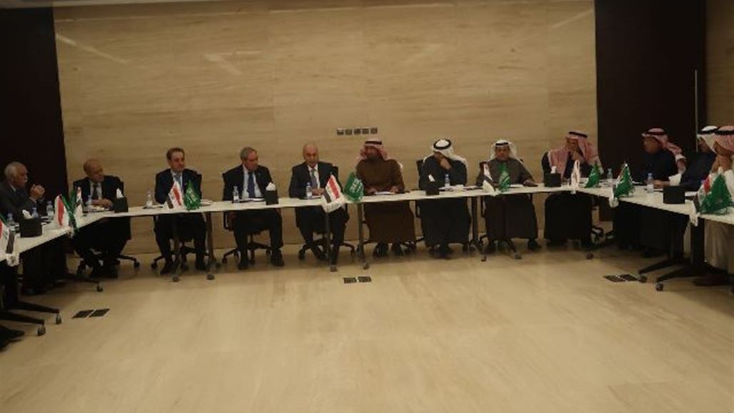 العراق والسعودية يوقعان مذكرتي تفاهم لتطوير منفذ عرعر الحدوي وتعزيز التعاون الجمركي