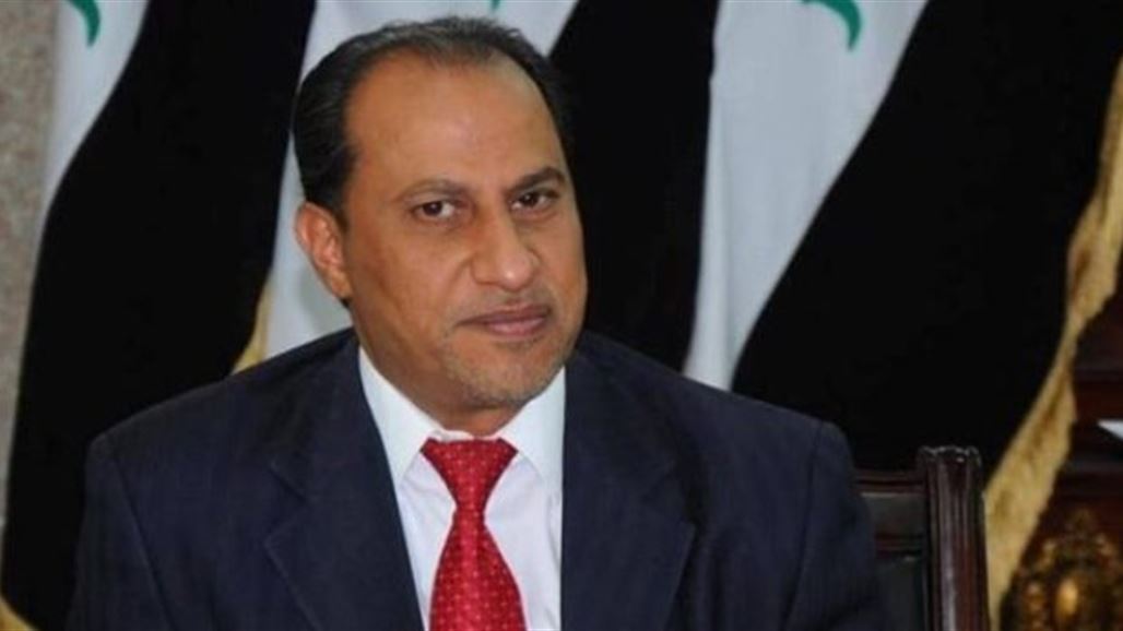 محافظ ذي قار يحمل وزارتي المالية والبلديات مسؤولية تأخر رواتب البلدية