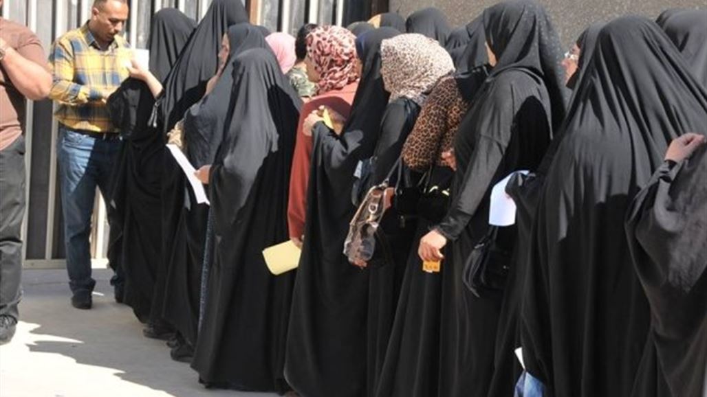 مسؤول محلي بديالى تنتقد قطع رواتب الرعاية الاجتماعية عن أرامل بسبب "خطأ حكومي"