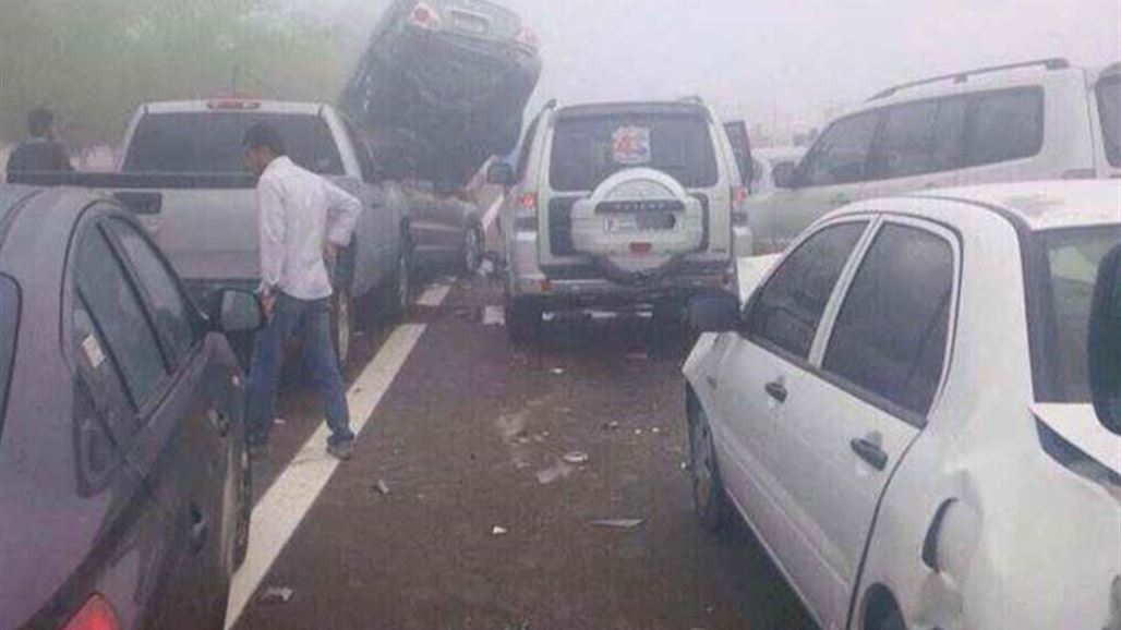 بالفيديو: حادث سير مروع بين 44 سيارة في أبوظبي