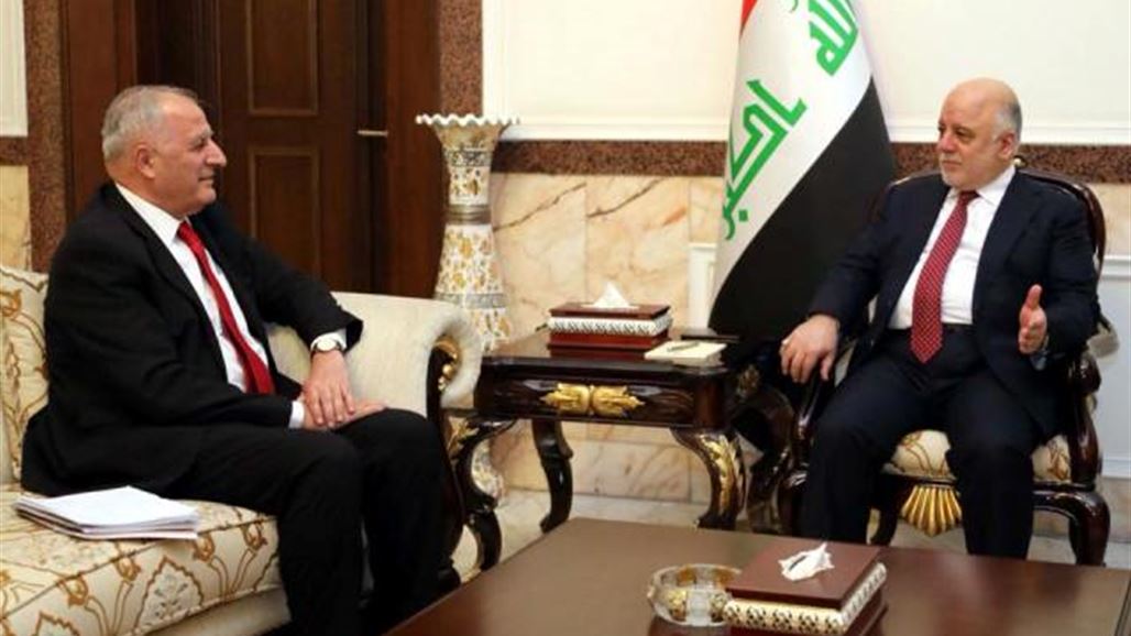 العبادي ورئيس الفريق الاستشاري لإعمار نينوى يبحثان مساعدة المواطنين بإعادة بناء منازلهم