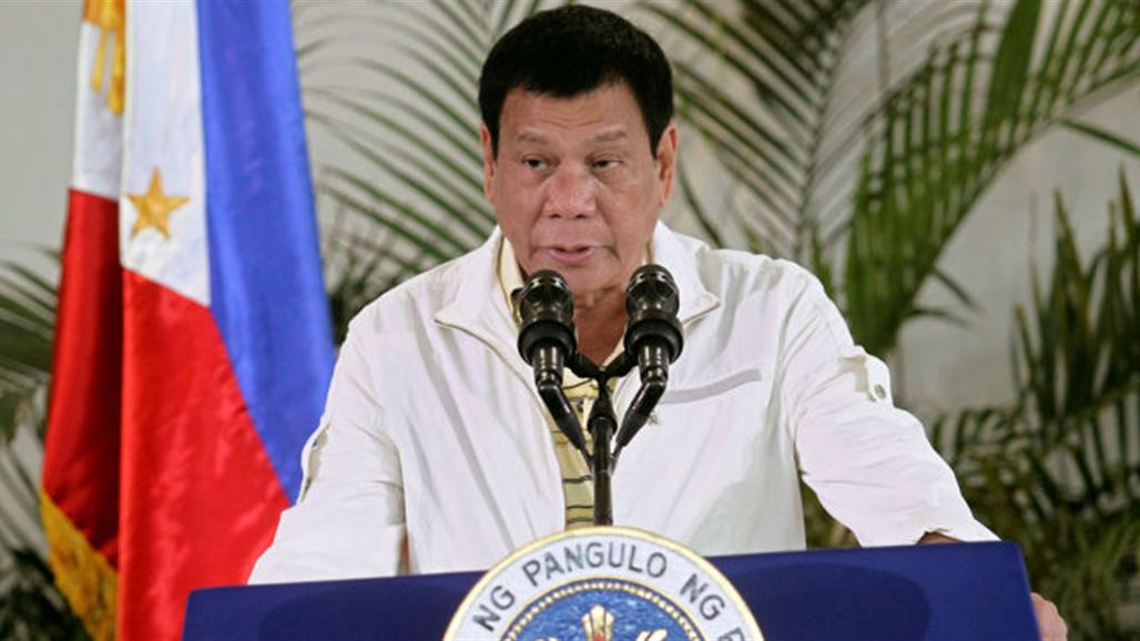 الرئيس الفلبيني يوجه باطلاق النار على النساء المتمردات بمنطقة "الرحم"