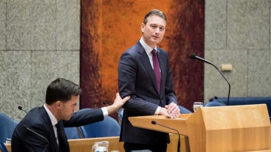 استقالة وزير الخارجية الهولندي بعد اعترافه بالكذب
