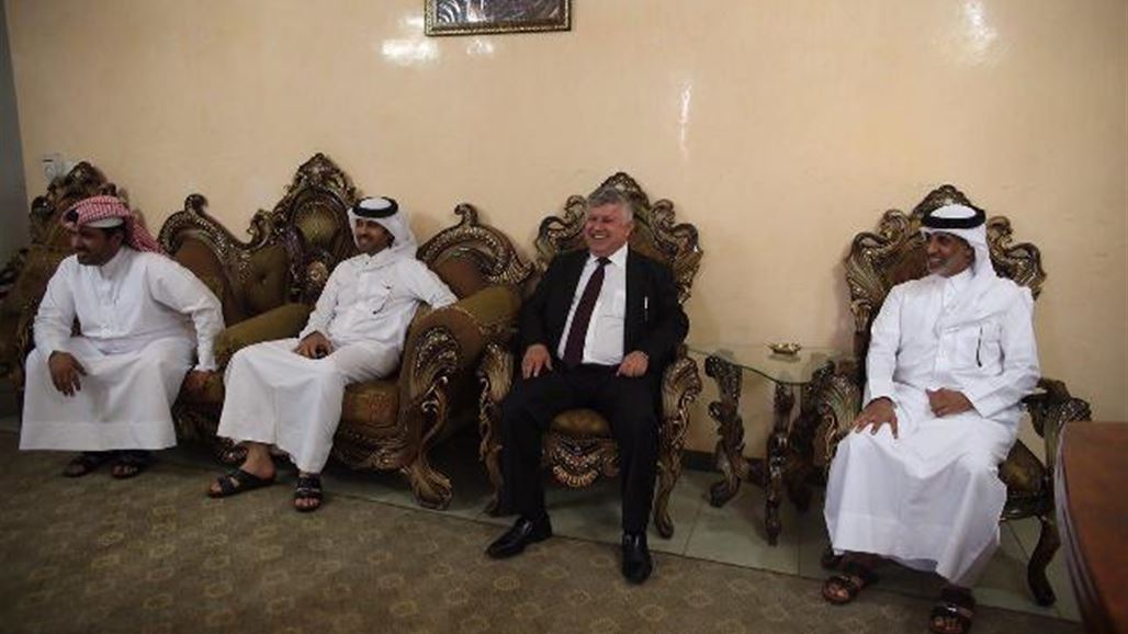 وفد قطري رفيع المستوى يصل مقر اتحاد الكرة