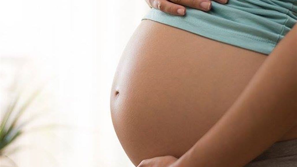 توصيات بوقف الجراحات ومنح النساء الحوامل وقتا أطول للمخاض