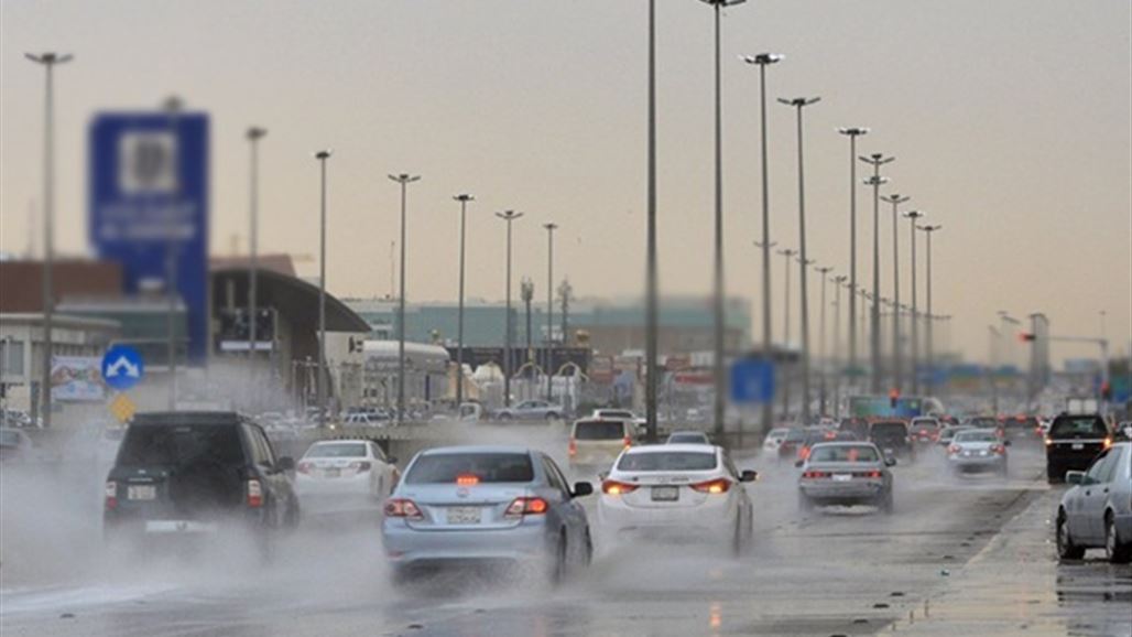 الرياض ترفع حالة التأهب وتحذر المواطنين