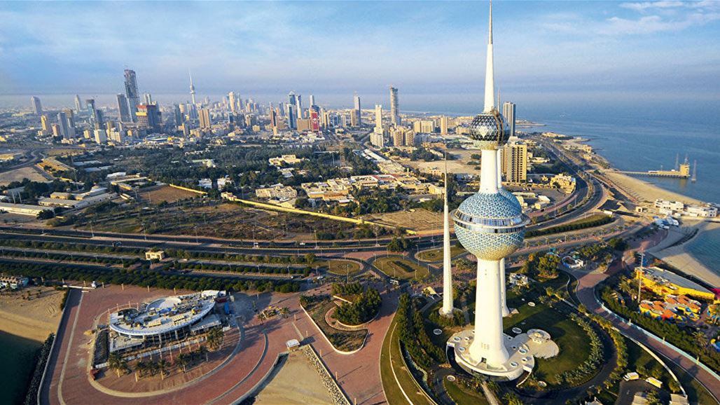 تسريح ما يزيد عن 2500 وافد في الكويت من هذه الوظائف