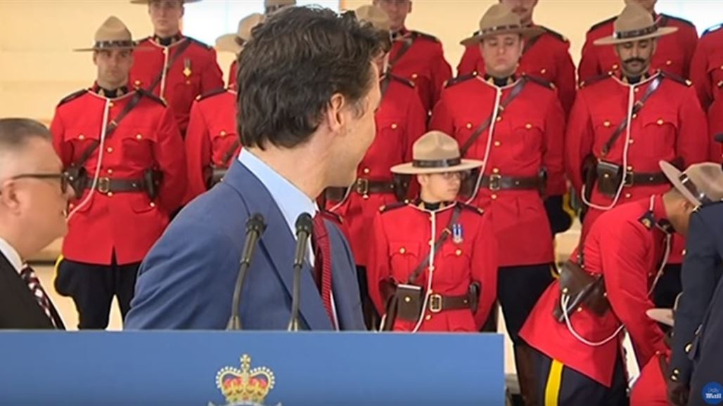 حالتا إغماء على الهواء مباشرة ورئيس الوزراء الكندي يقطع كلمته ويلتفت مستغرباً