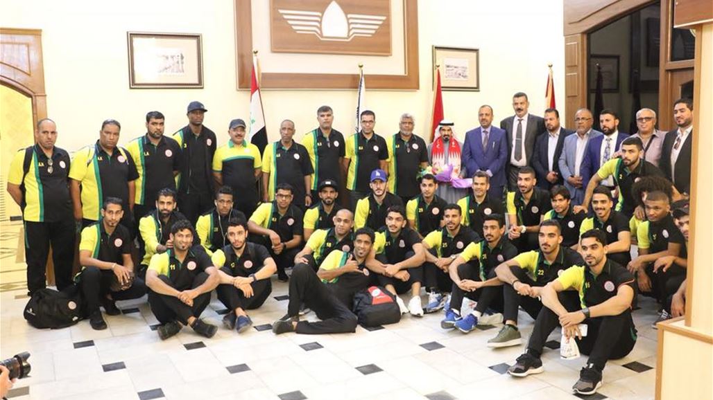 وفد المالكية البحريني يصل مطار النجف لملاقاة الصقور