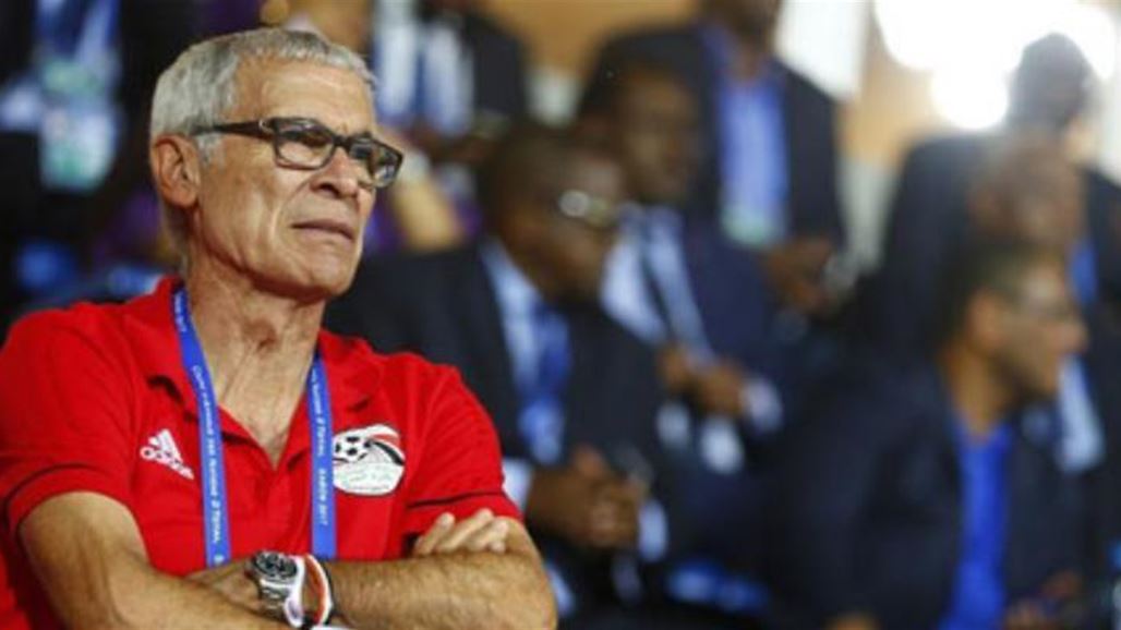 وزير الرياضة المصري: لا صحة لأخبار إقالة كوبر