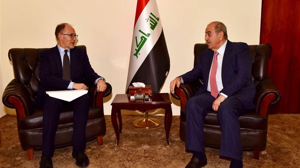 علاوي يتسلم رسالة من مساعد وزير الخارجية الأميركي