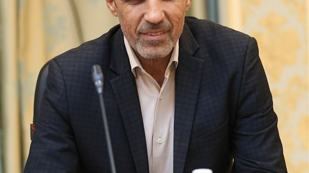 أربعة مدربين أجانب على طاولة اتحاد الكرة