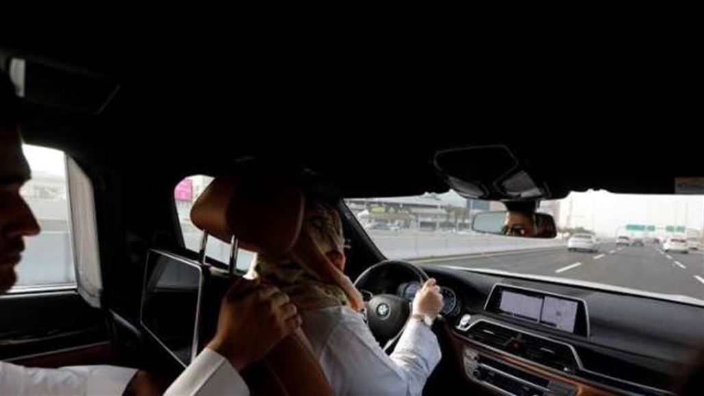 بعد ساعات من تطبيق القرار.. حوادث مرورية بطلاتها سائقات سعوديات (صور)