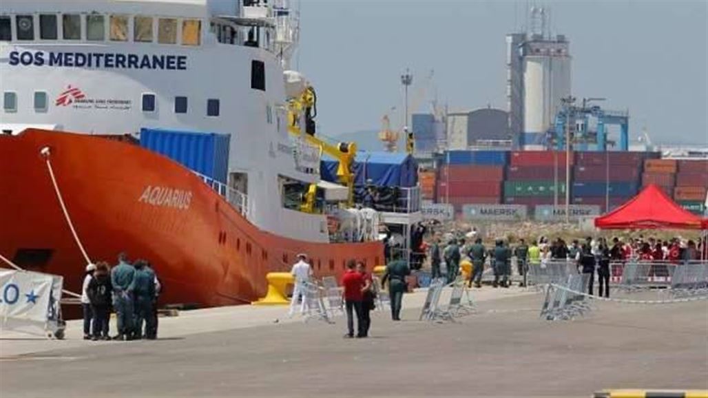 مفوض أوروبي: إنشاء مخيمات استقبال لاجئين في إفريقيا تستلزم موافقة تلك الدول