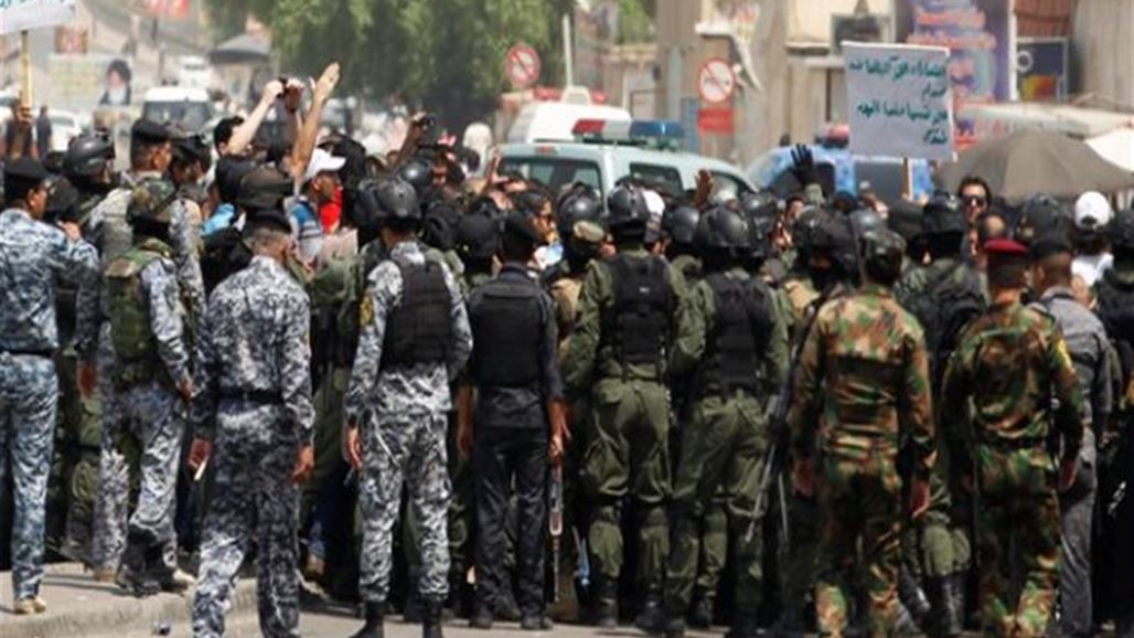 القوات الامنية تمنع متظاهري الناصرية من دخول منزل محافظ ذي قار