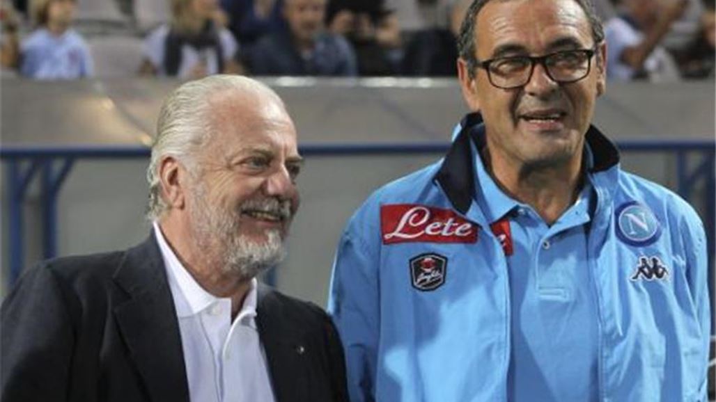 رئيس نابولي يتهم ساري بتدمير فريقه