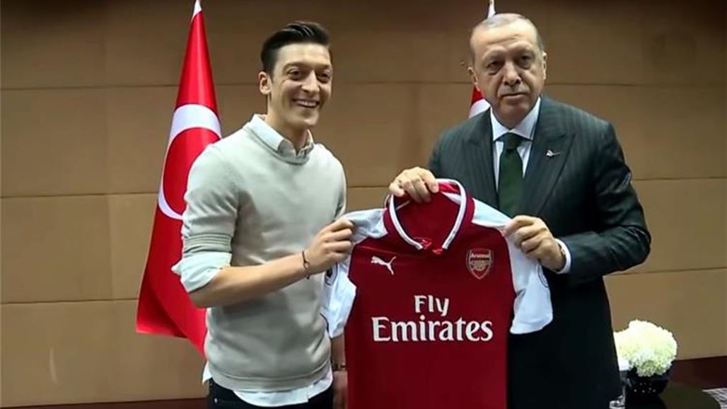 أوزيل يوضح ملابسات مقابلة أردوغان