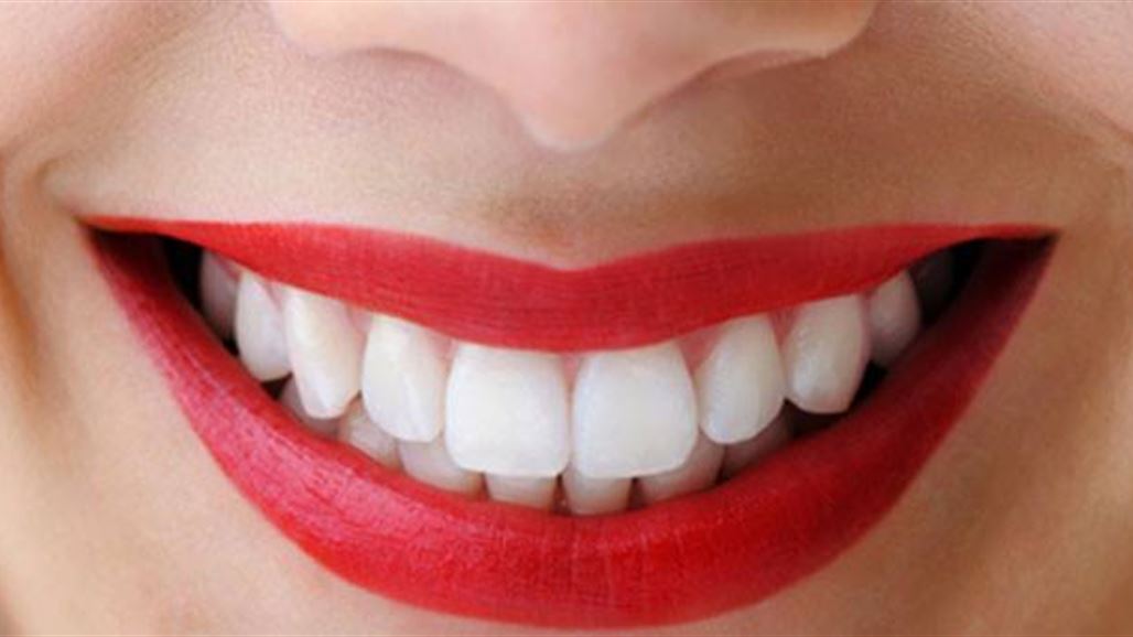 ابتكار فرشاة تنظف الأسنان في 10 ثوان!