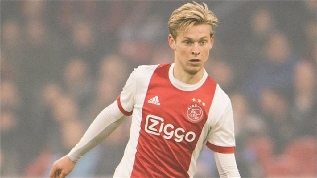 موهبة اياكس تحت مجهر برشلونة