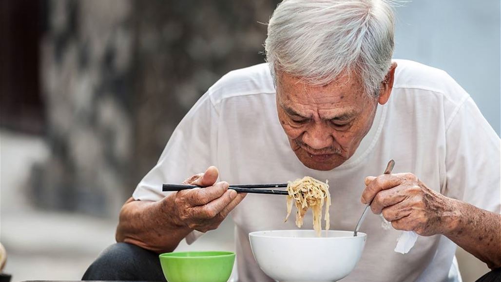 للرجال فقط... اتّبعوا هذا النظام الغذائي بعد سنّ الـ50!
