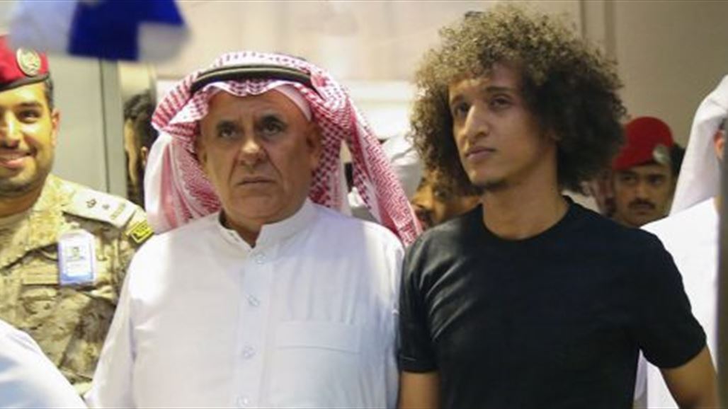 عموري يصل الرياض للتوقيع على عقد انضمامه للهلال