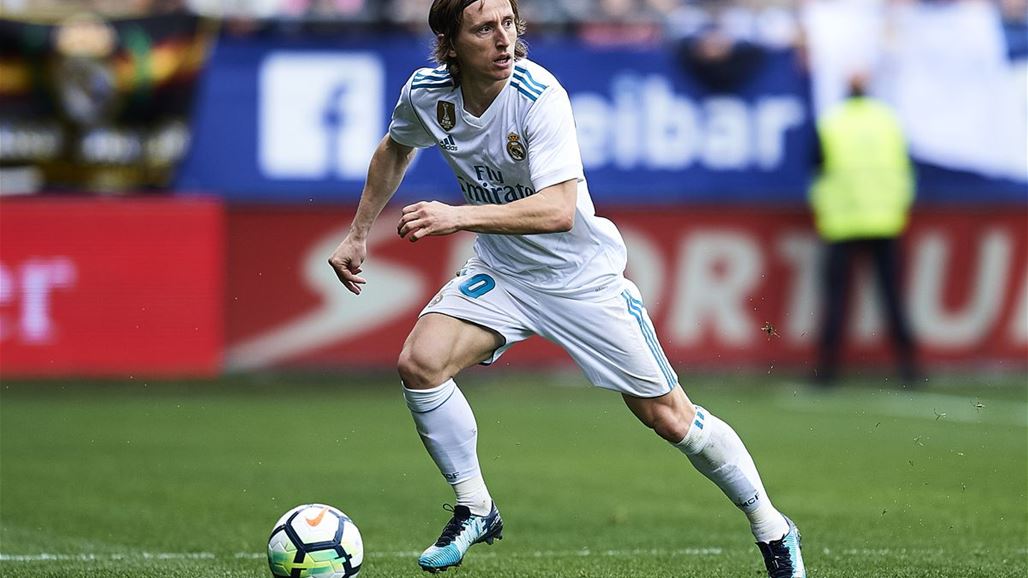 ريال مدريد يغري مودريتش بعقد جديد