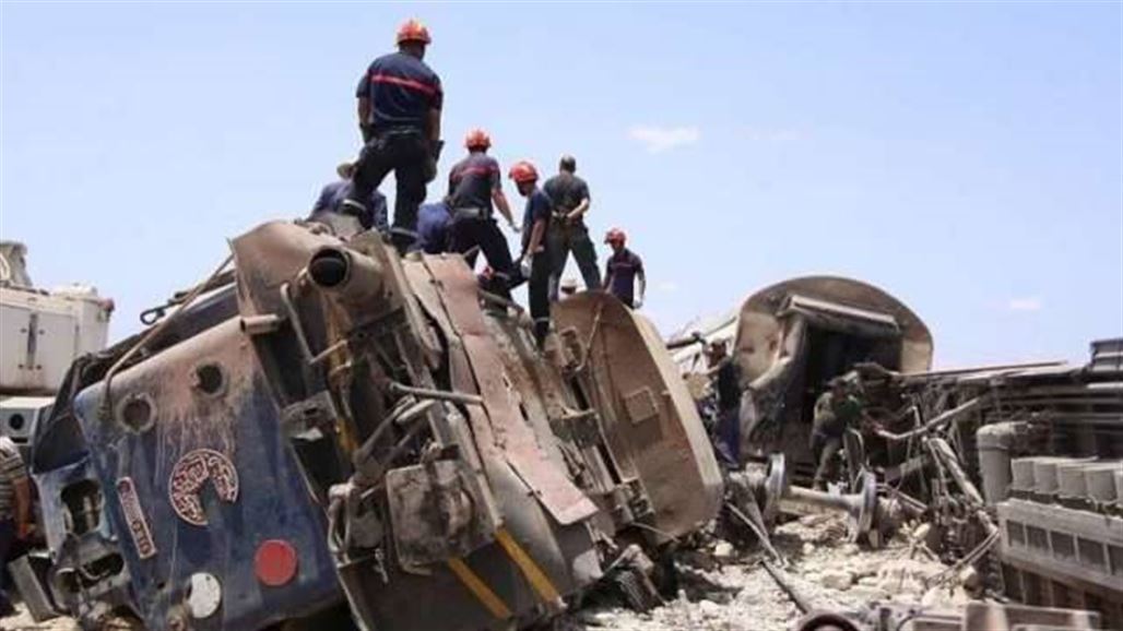 إصابات في حادث انقلاب قطار سريع شمال غرب تونس