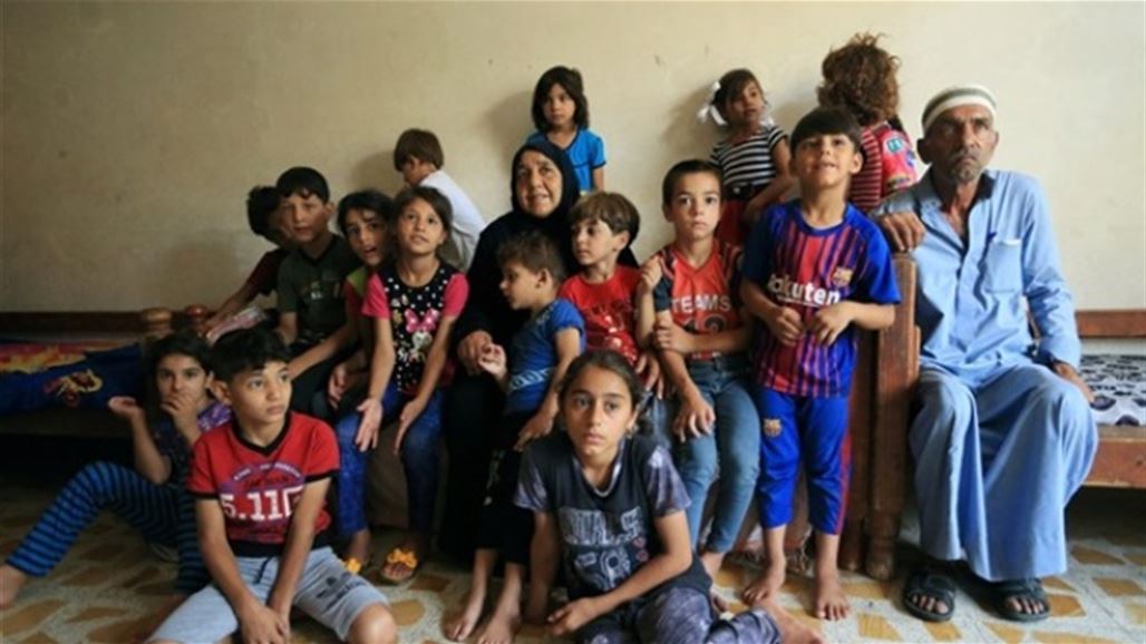 جدة موصلية ترعى 22 حفيدا قتل "داعش" اباءهم