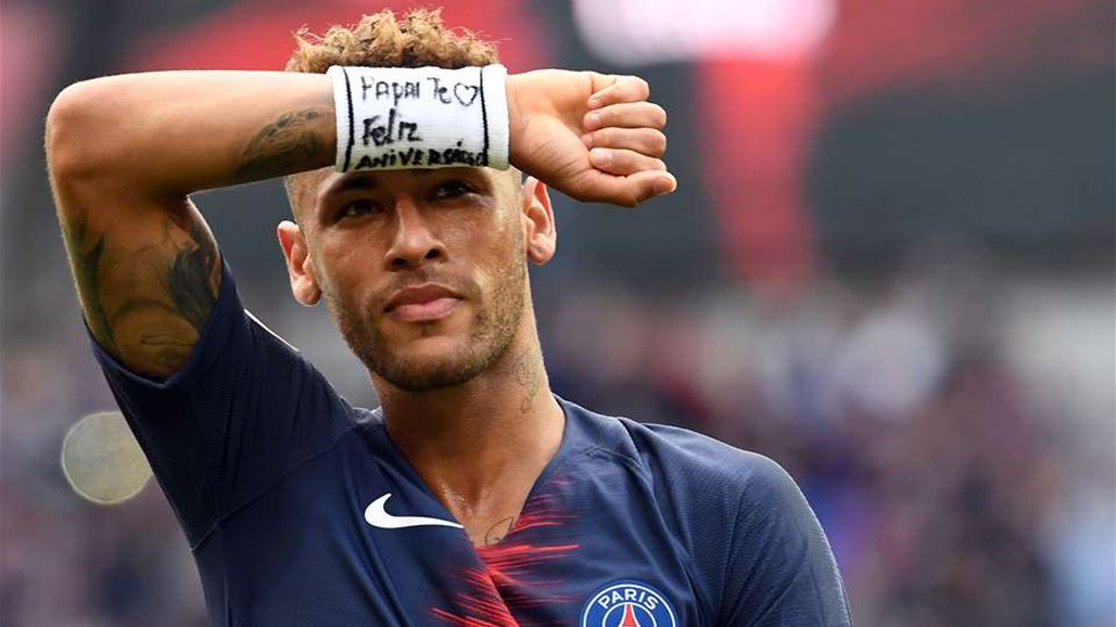 نيمار يفاجئ لاعبي برشلونة