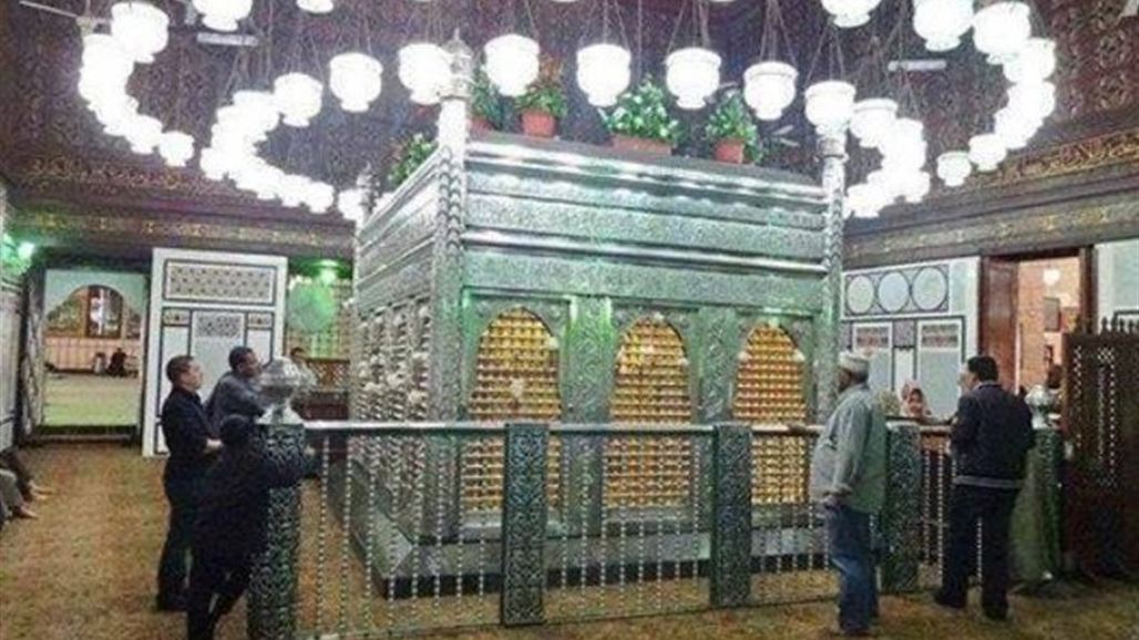 أوقاف مصر تغلق ضريح الإمام الحسين لدواع امنية