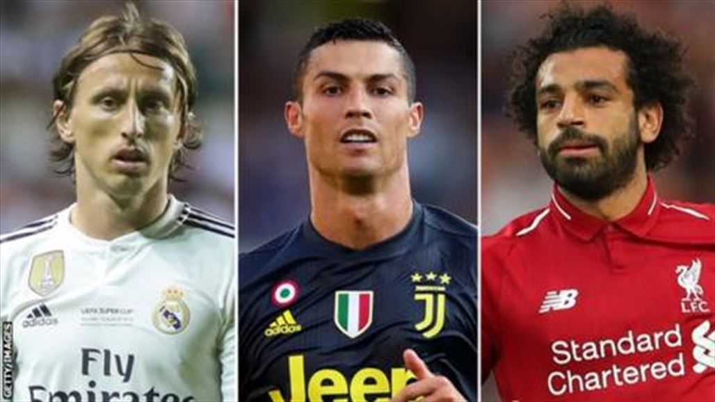 من سيتوج بجائزة أفضل لاعب في العالم اليوم؟