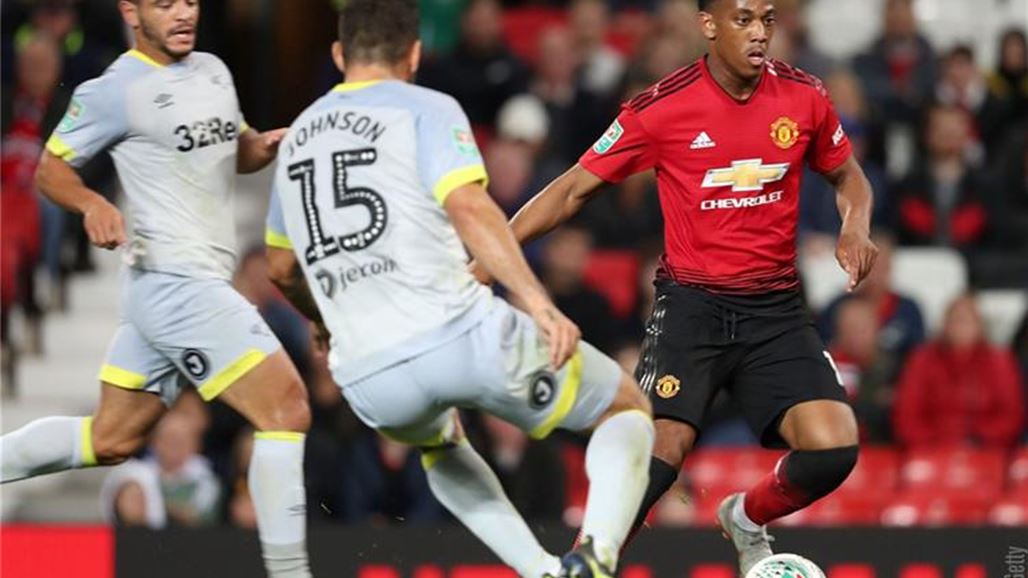 مانشستر يونايتد يودع كأس الرابطة الانجليزية مبكراً