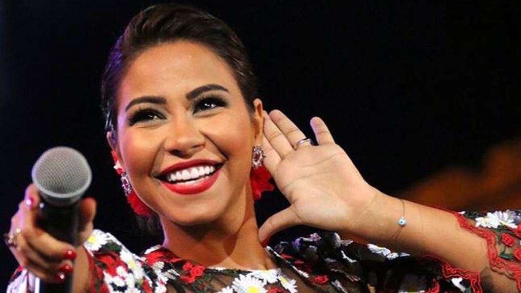 بالفيديو: هكذا احتفلت شيرين عبد الوهاب بعيد ميلادها