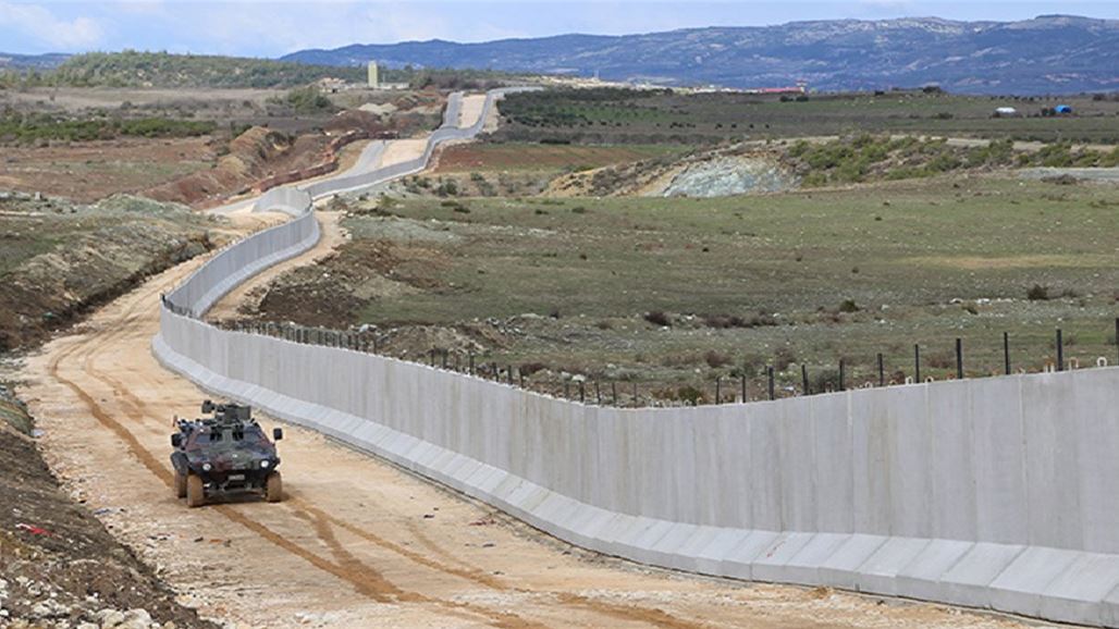 تقرير: ثالث أطول جدار في العالم بنته تركيا لفصل الأكراد عن بعضهم