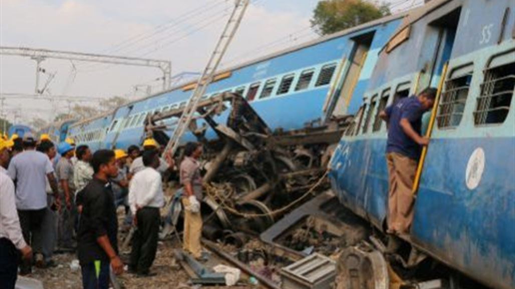مقتل أكثر من 50 شخصا على الأقل بدهس قطار لحشد كبير من الناس في الهند