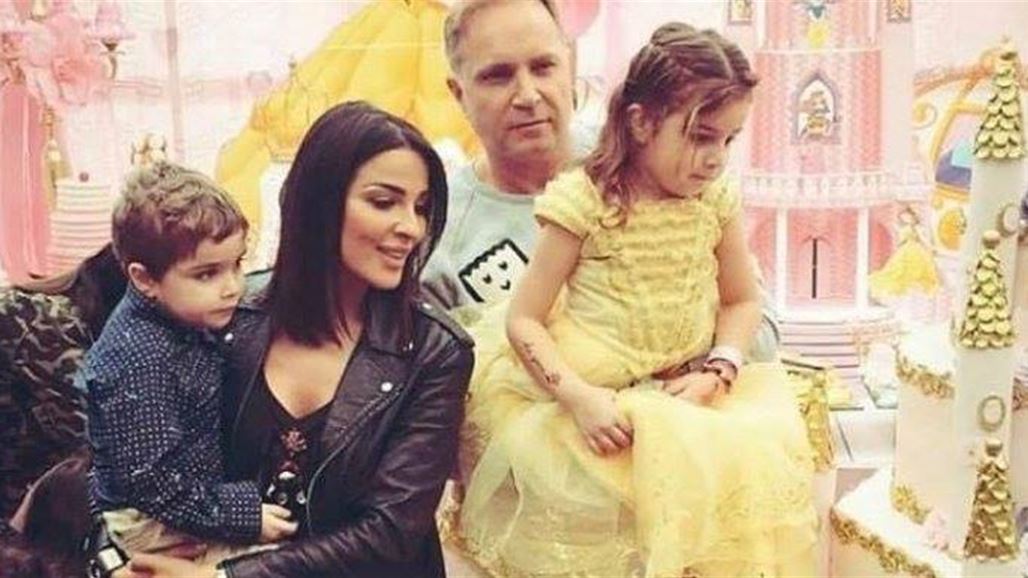 صور نادين نجيم مع طفليها تشعل مواقع التواصل الاجتماعي