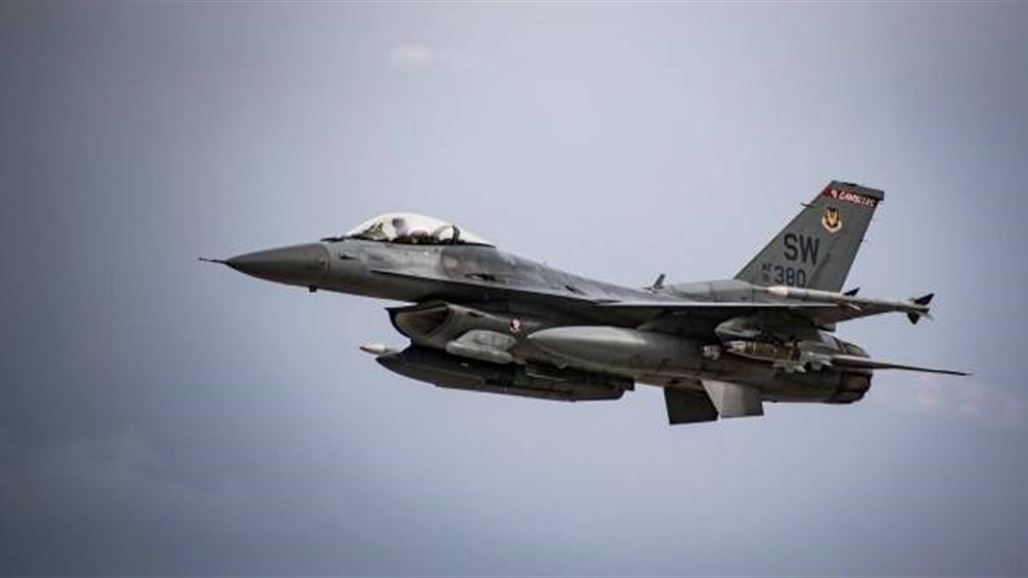 قائد سلاح الجو الامريكي يستخدم "إف-16" في موعد غرامي!