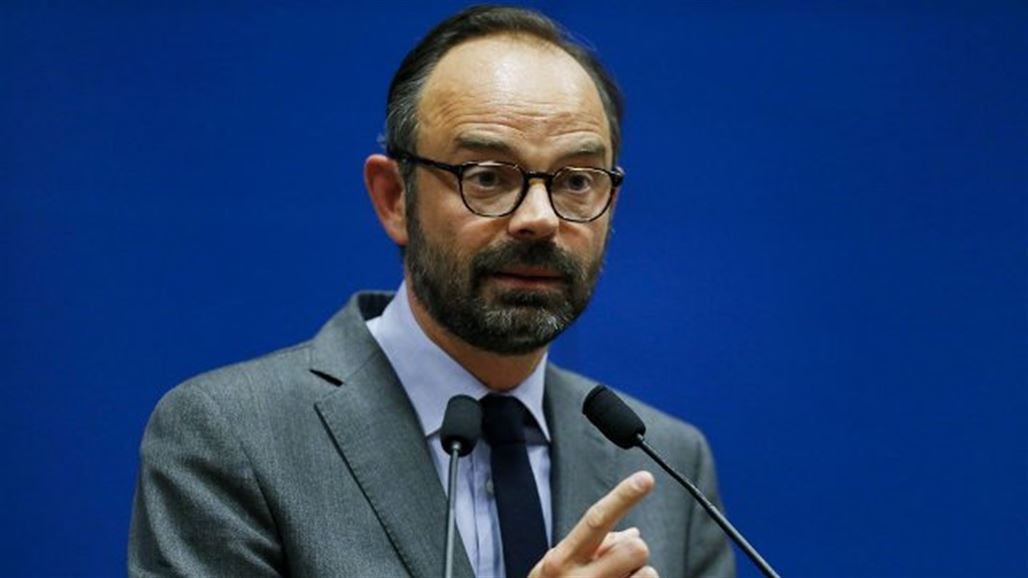 رئيس الوزراء الفرنسي يعتزم إعلان تعليق زيادة الضرائب على الوقود