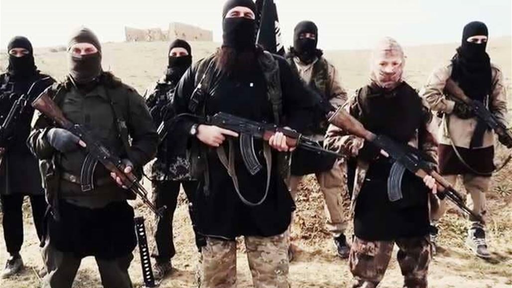 إقتتال بين جبهتي "داعش" العراقية والأوزبكية وإقصاء للأجانب